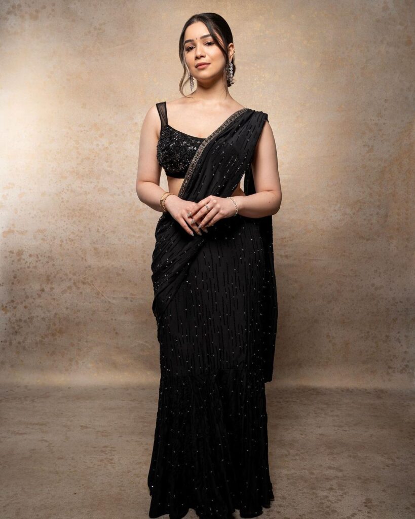 Sara Tendulkar Black Saree