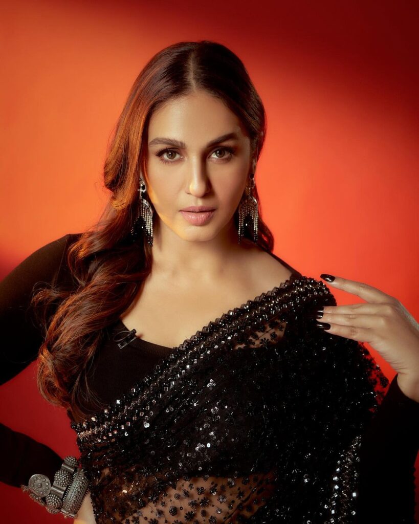 Huma Qureshi Latest Photoshoo