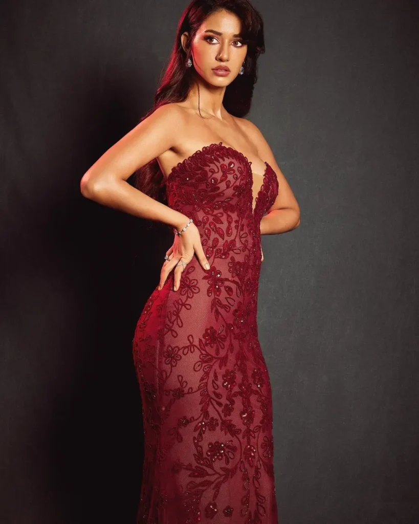 Beautiful Disha Patani in sexy Red Dress 3