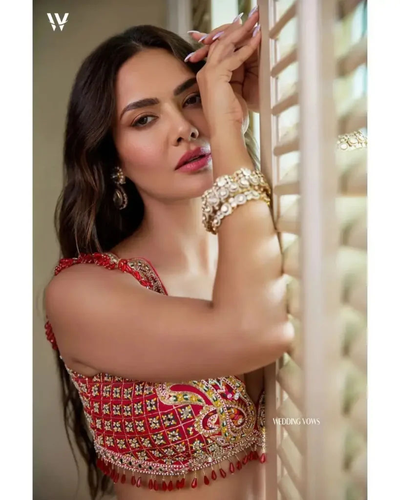 Esha Gupta Hot Photos In Indian Attire Saree and Lehenga