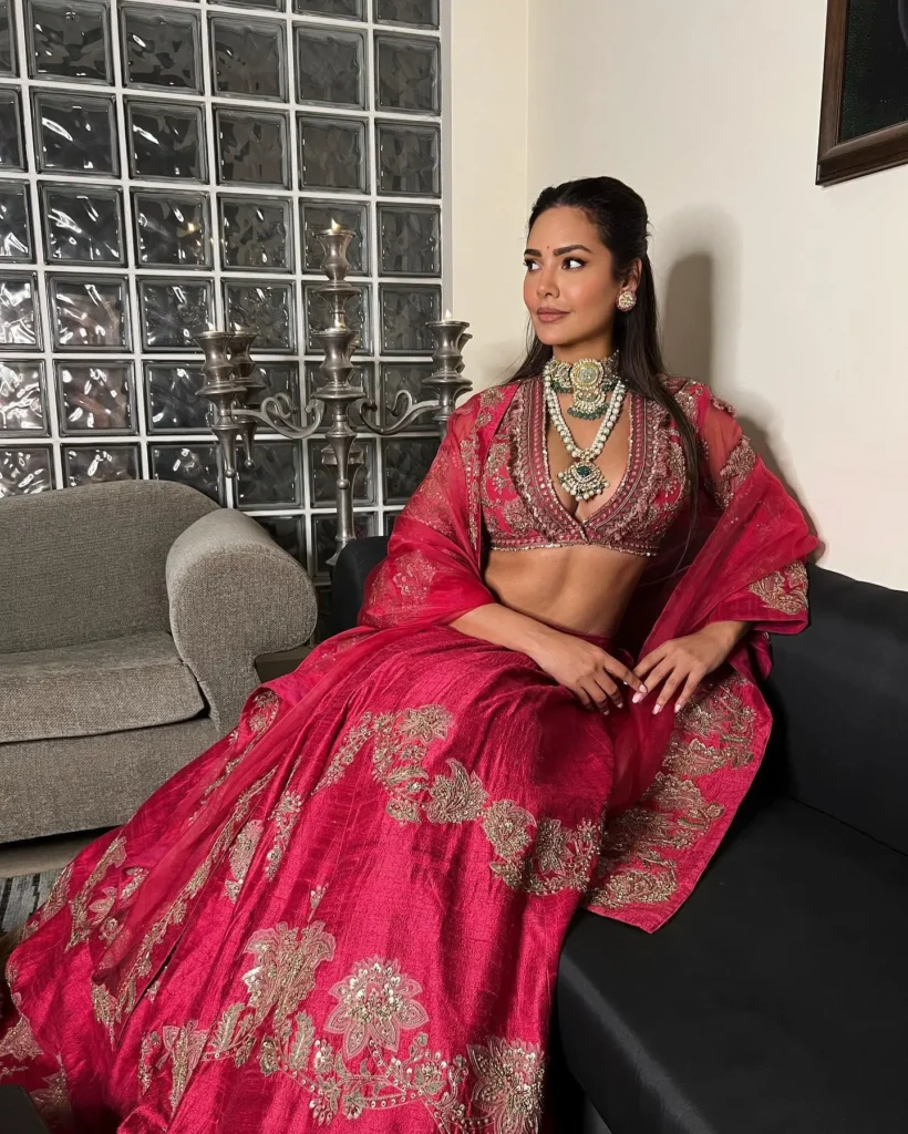 Esha Gupta Hot Photos In Indian Attire Saree and Lehenga