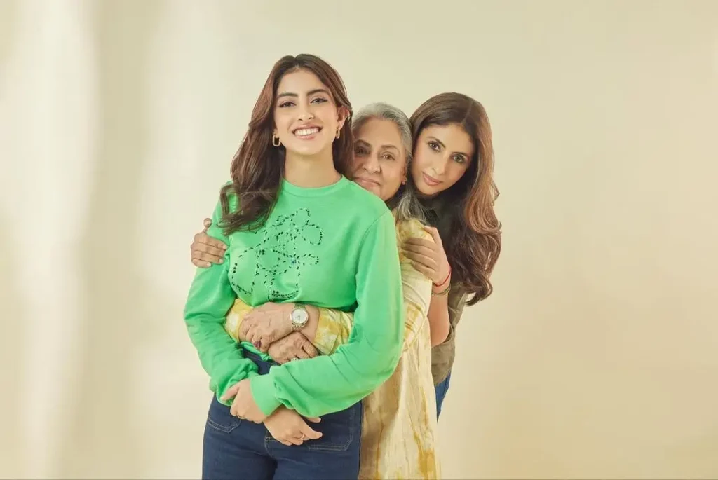 Navya Naveli Nanda Family Photos with Grand Parents Amitabh, Jaya and Mother