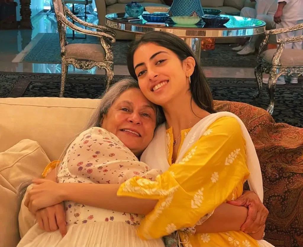 Navya Naveli Nanda Family Photos with Grand Parents Amitabh, Jaya and Mother