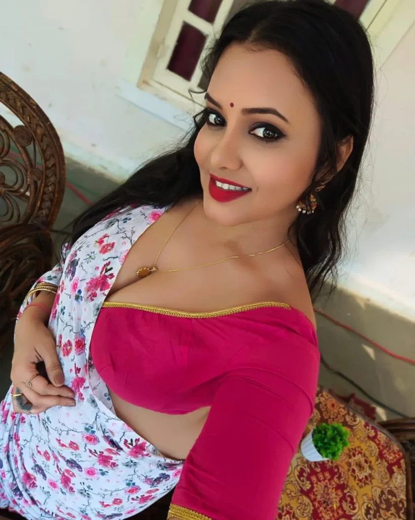 Priya Gamre in Hot Saree Collection Bold Photos 11