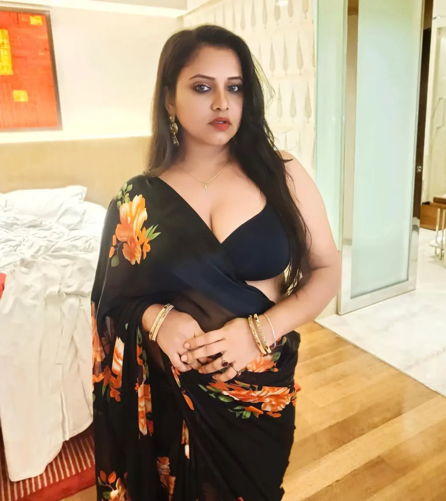 Priya Gamre in Hot Saree Collection Bold Photos 48