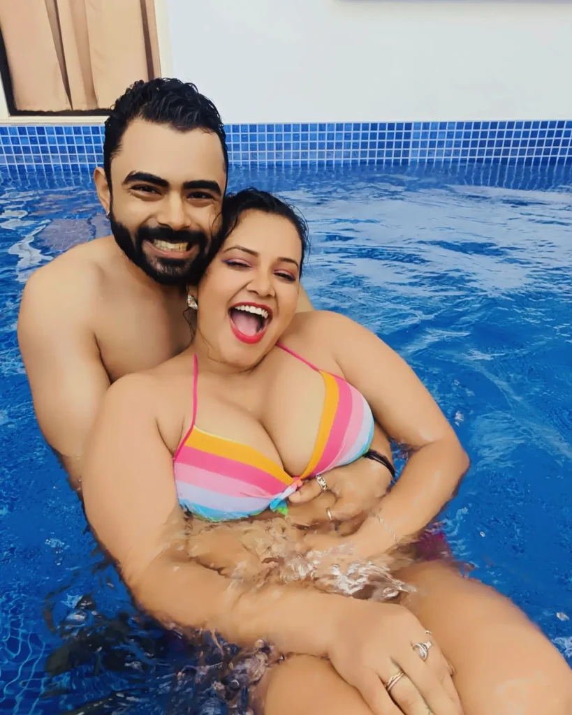 Ullu Actress Priya Gamre in Bikini and Bra Collection in Swimming Pool 21