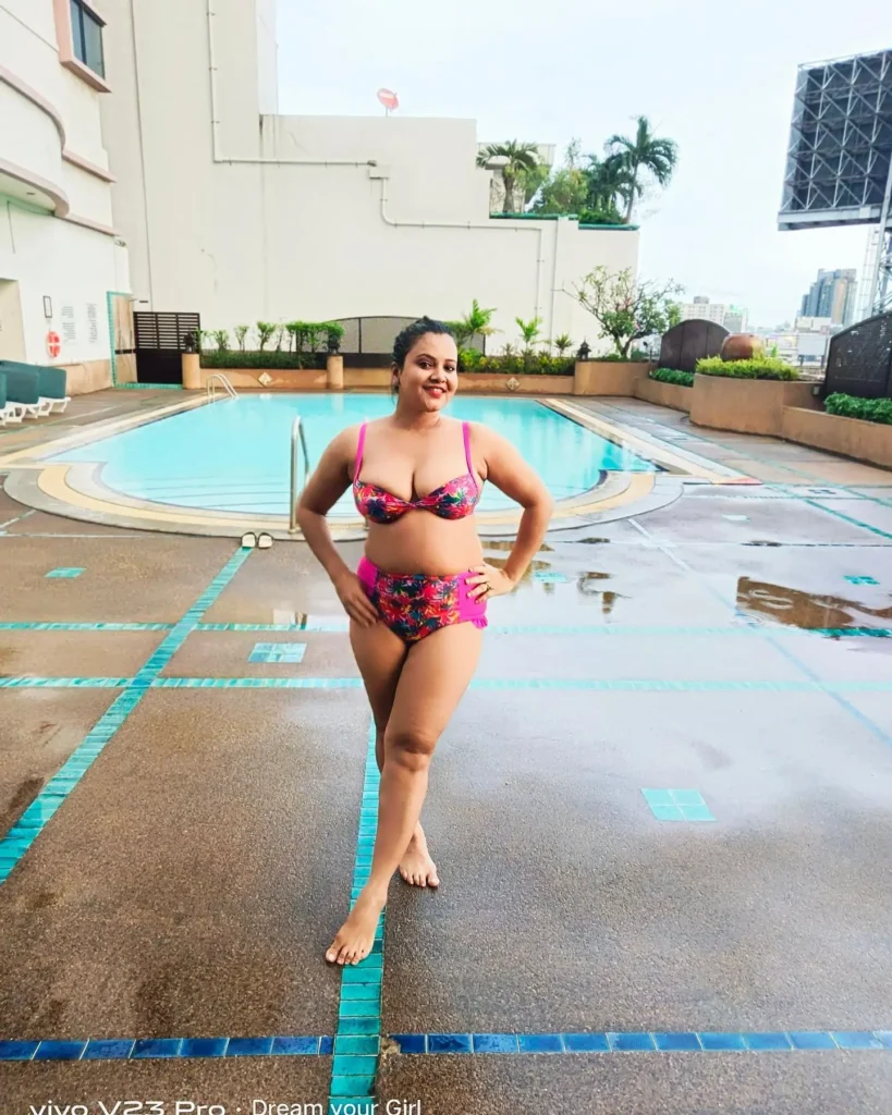 Ullu Actress Priya Gamre in Bikini and Bra Collection in Swimming Pool 35