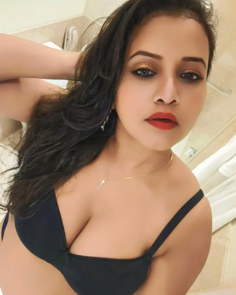 Ullu Actress Priya Gamre in Bikini and Bra Collection