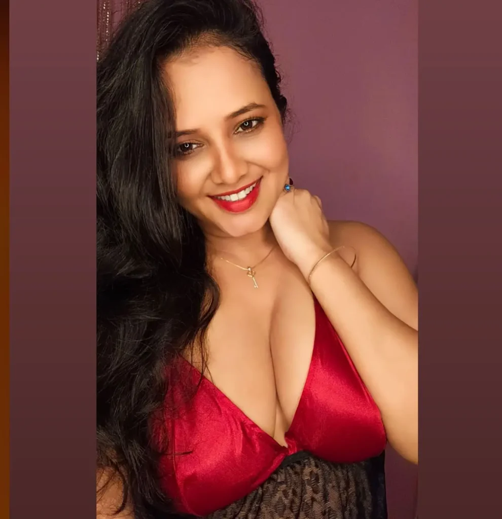 Ullu Actress Priya Gamre in Bikini and Bra Collection