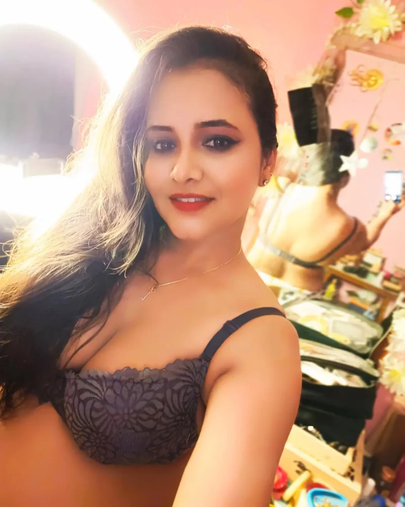 Ullu Actress Priya Gamre in Bikini and Bra Collection