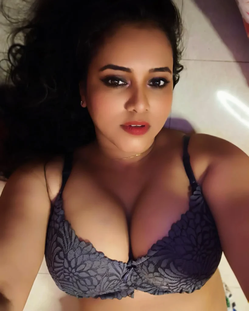 Ullu Actress Priya Gamre in Bikini and Bra Collection