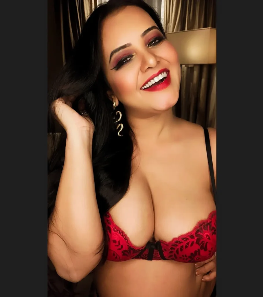 Ullu Actress Priya Gamre in Bikini and Bra Collection