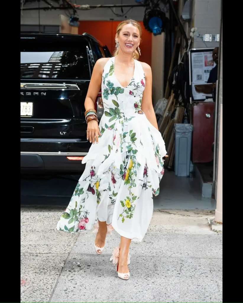 Blake Lively Photos in White Floral Dress and Blake Lively dress to Impress