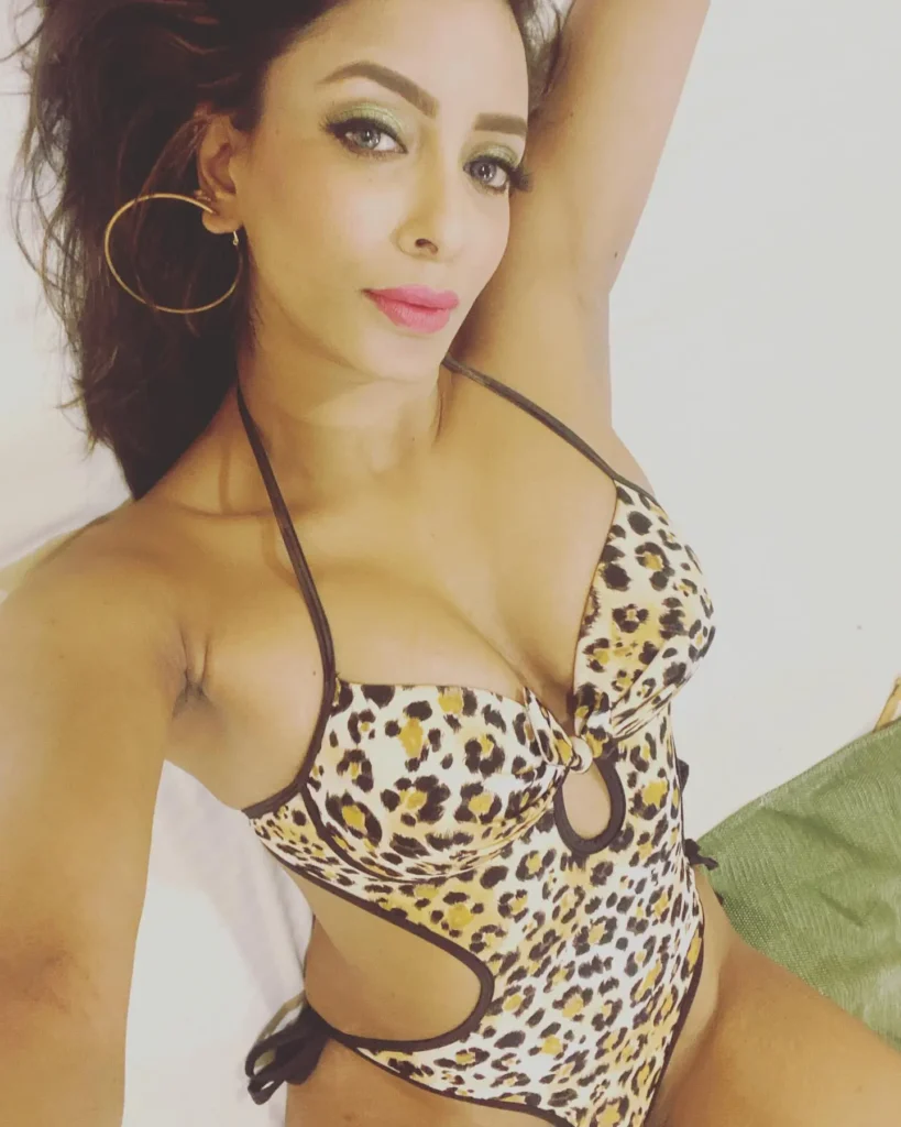 Ullu Actress Pallavi Debnath Photos In Hot Tiger Print Bodysuit 6