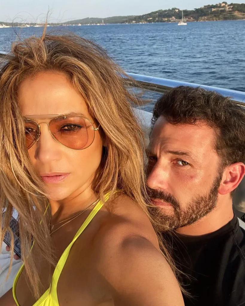 Jennifer Lopez and Ben Affleck Photos